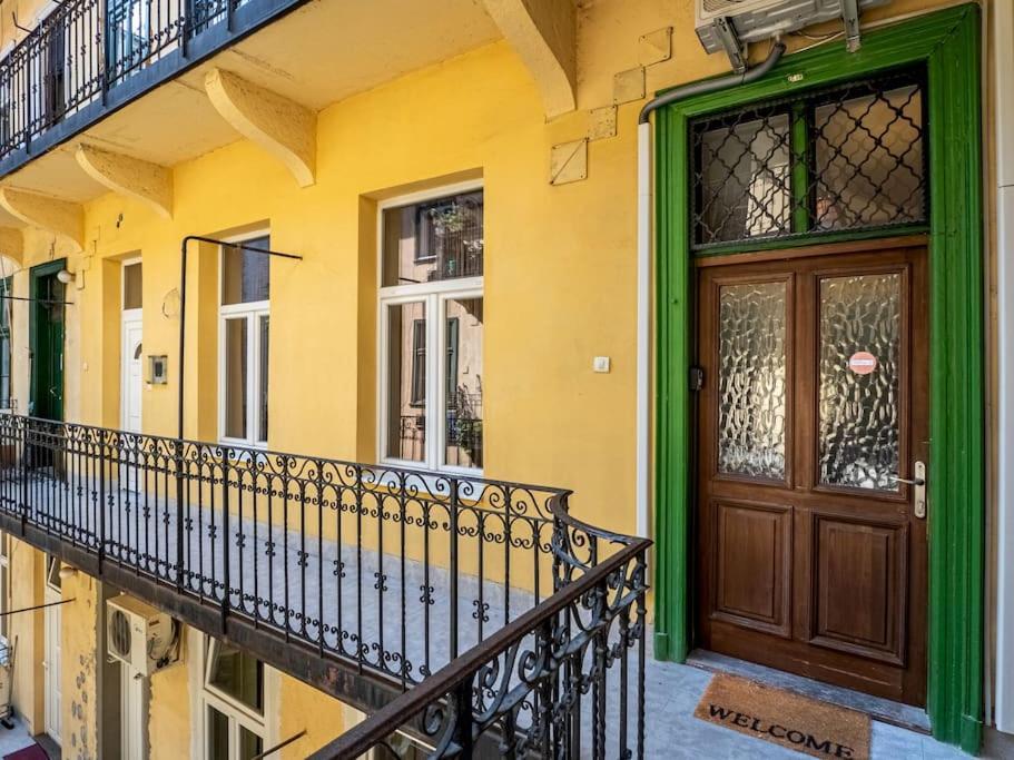 Mexicopo Apartment With Garage Budapeşte Dış mekan fotoğraf